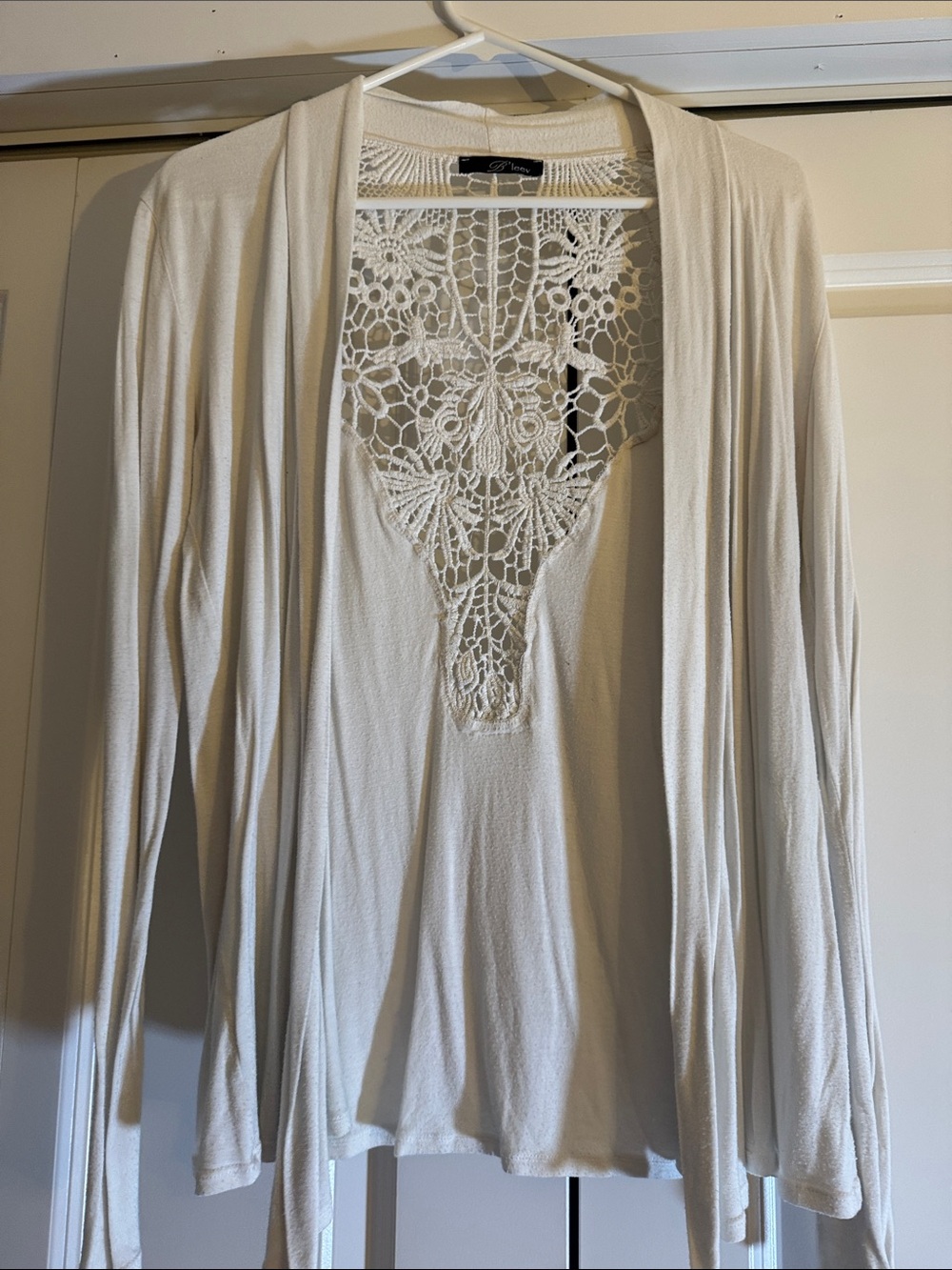 Crochet Back Detail Cream Women’s Top - Picture 4 of 6